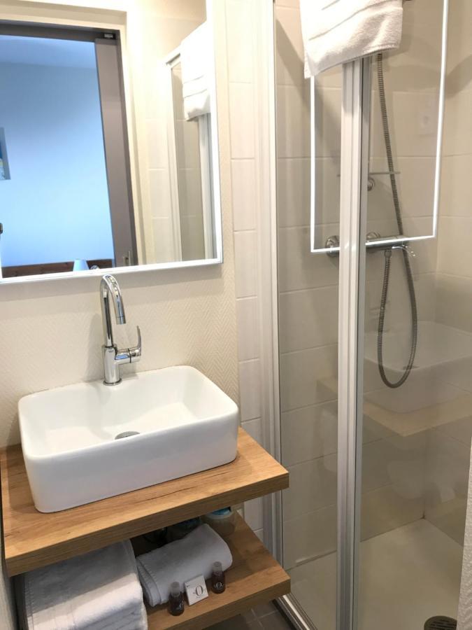 Hotel Aux Tamaris Sauzon Екстер'єр фото